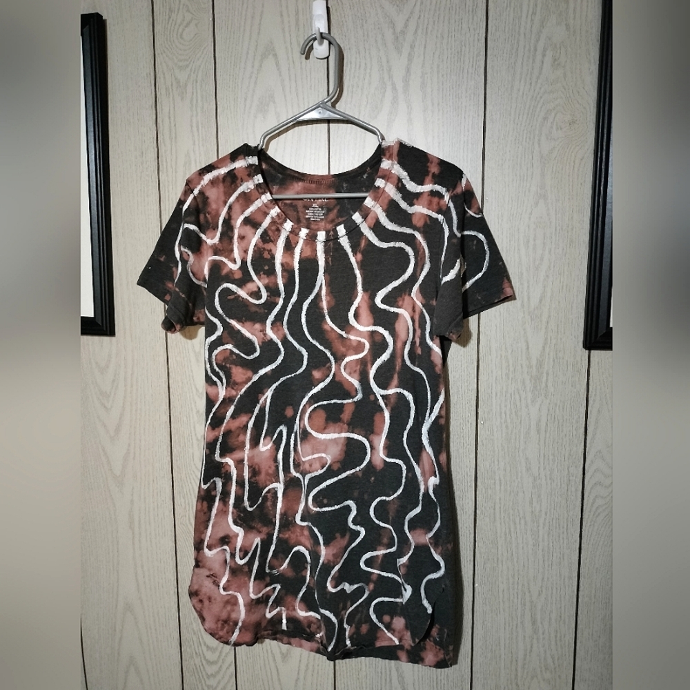 Bleached Psychedelic Stripe Tee